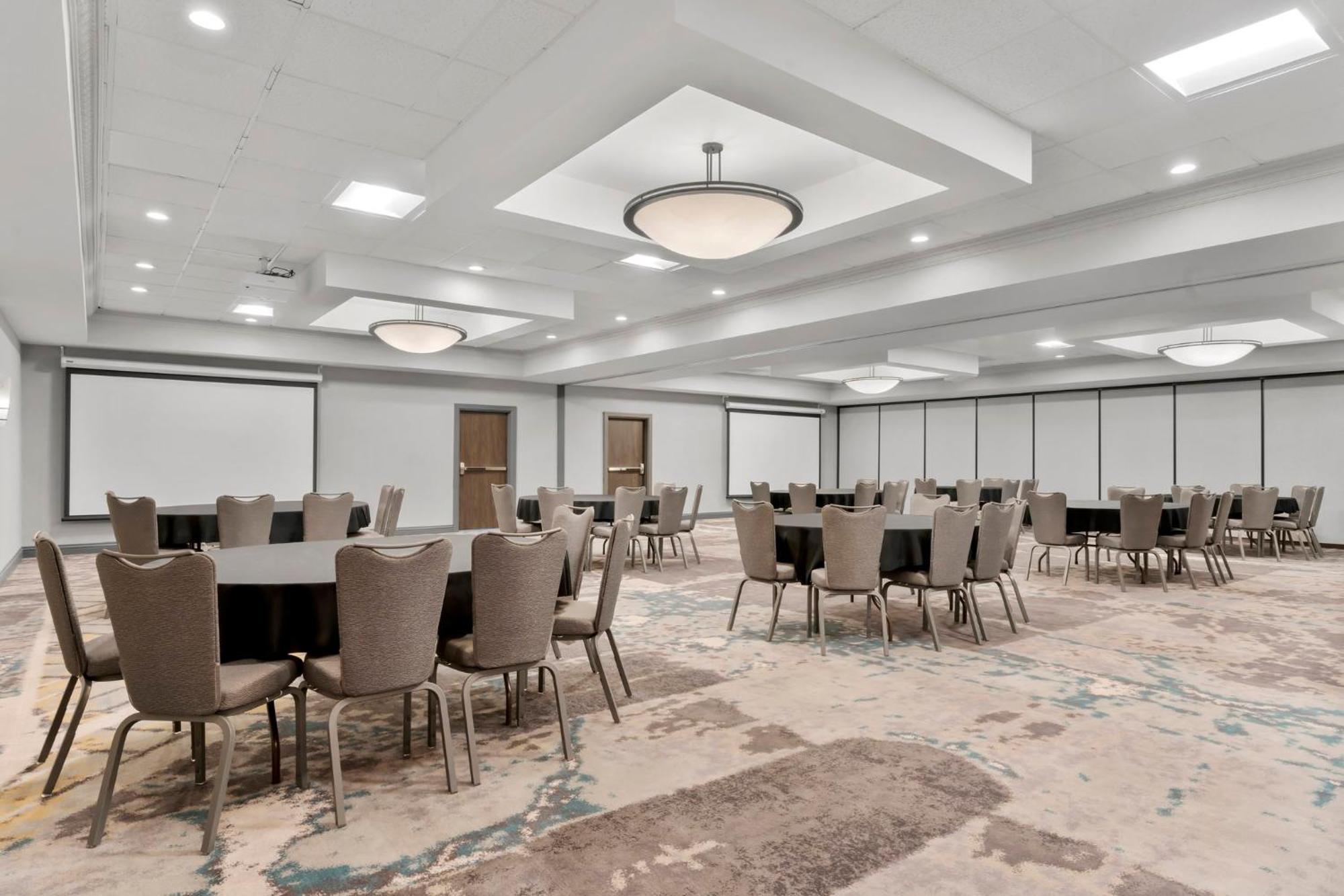 Holiday Inn Dubuque/Galena By Ihg Luaran gambar