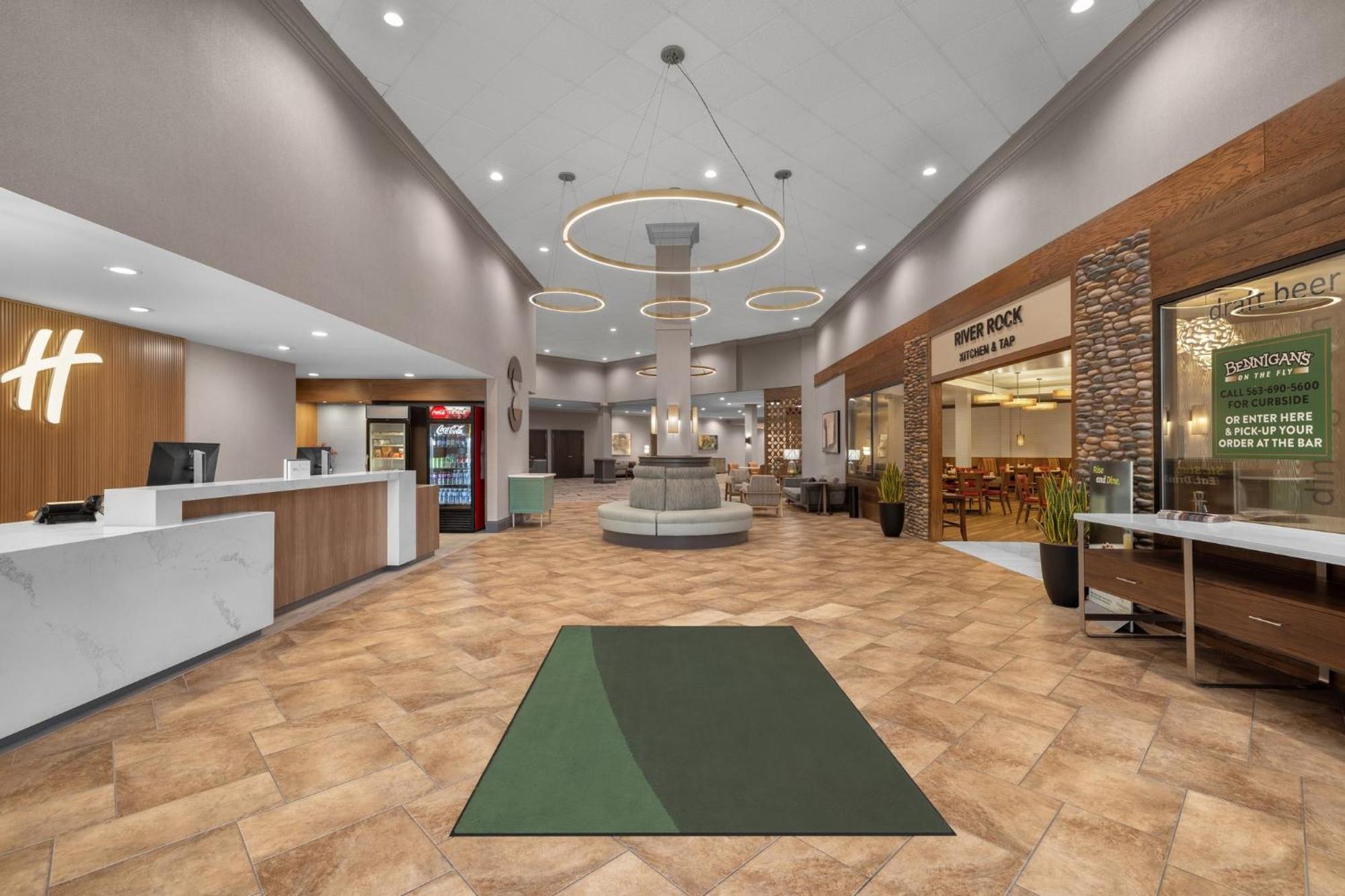 Holiday Inn Dubuque/Galena By Ihg Luaran gambar